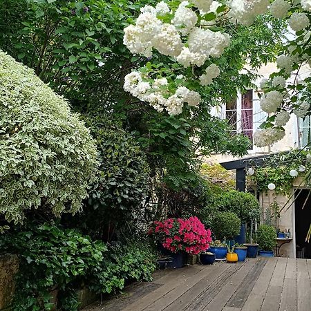 Buky Palace Pons Exterior foto