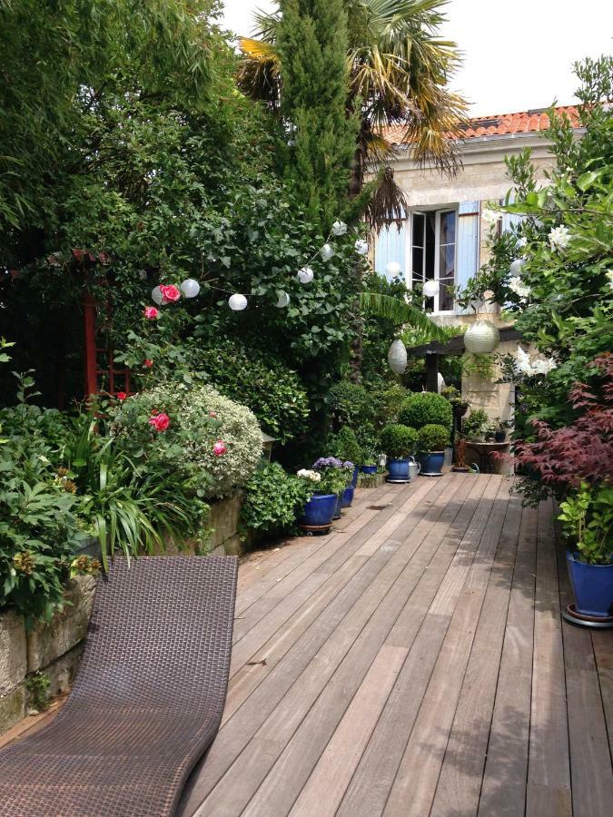 Buky Palace Pons Exterior foto